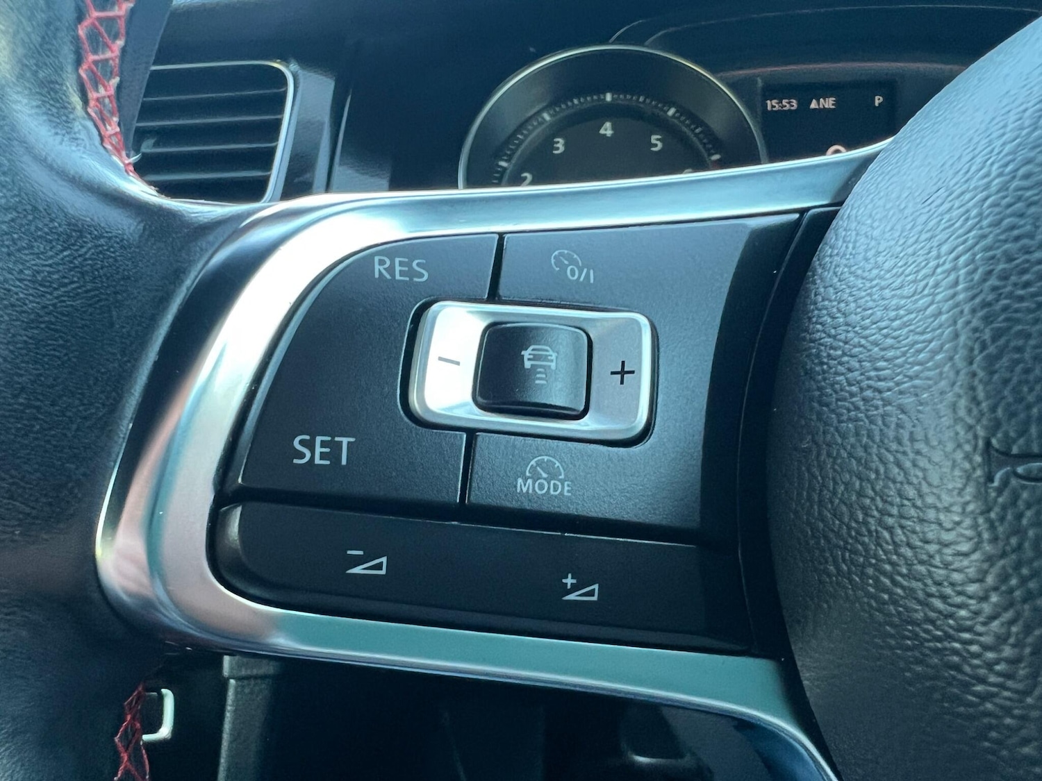 Used Volkswagen Golf 2014 for sale - 77116622: Photo 26