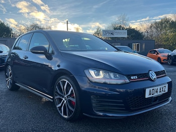 Used Volkswagen Golf 2014 for sale - 77116622: Photo