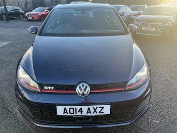 Used Volkswagen Golf 2014 for sale - 77116622: Photo