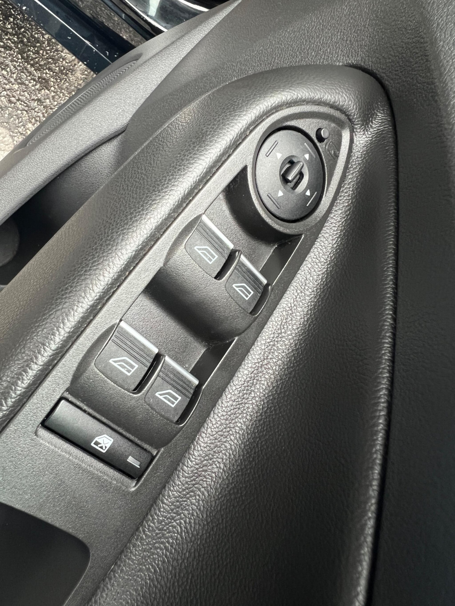 Used Ford Kuga 2014 for sale - 76314853: Photo 19