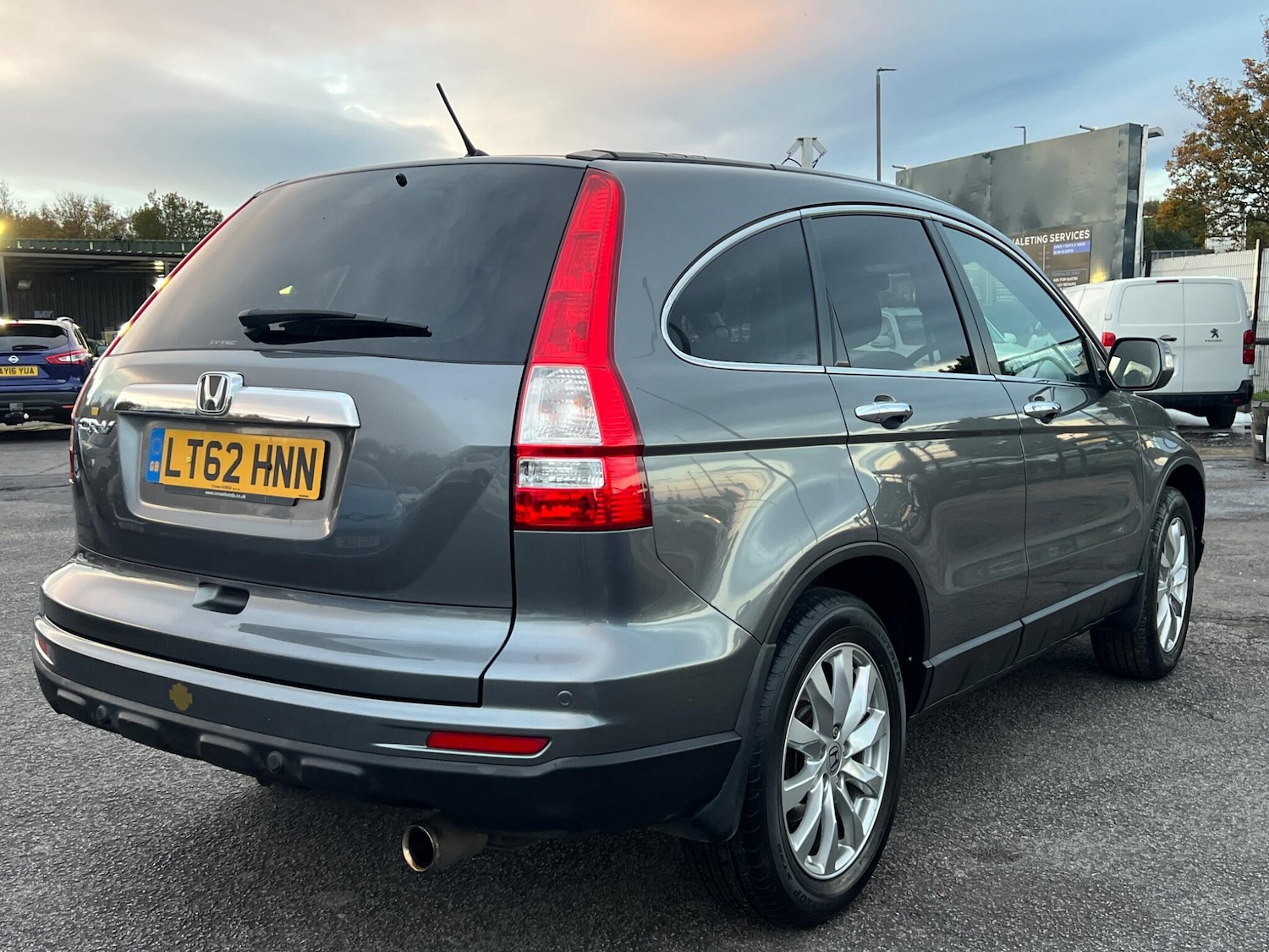 Used Honda CR-V 2012 for sale - 76440852: Photo 9