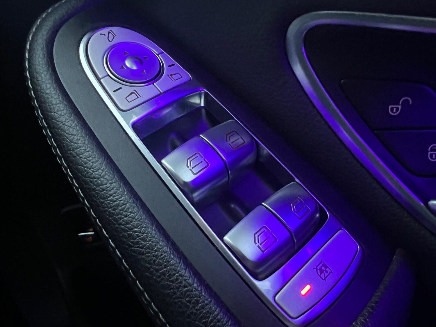 Used Mercedes-Benz EQC 2020 for sale - 77116613: Photo 26