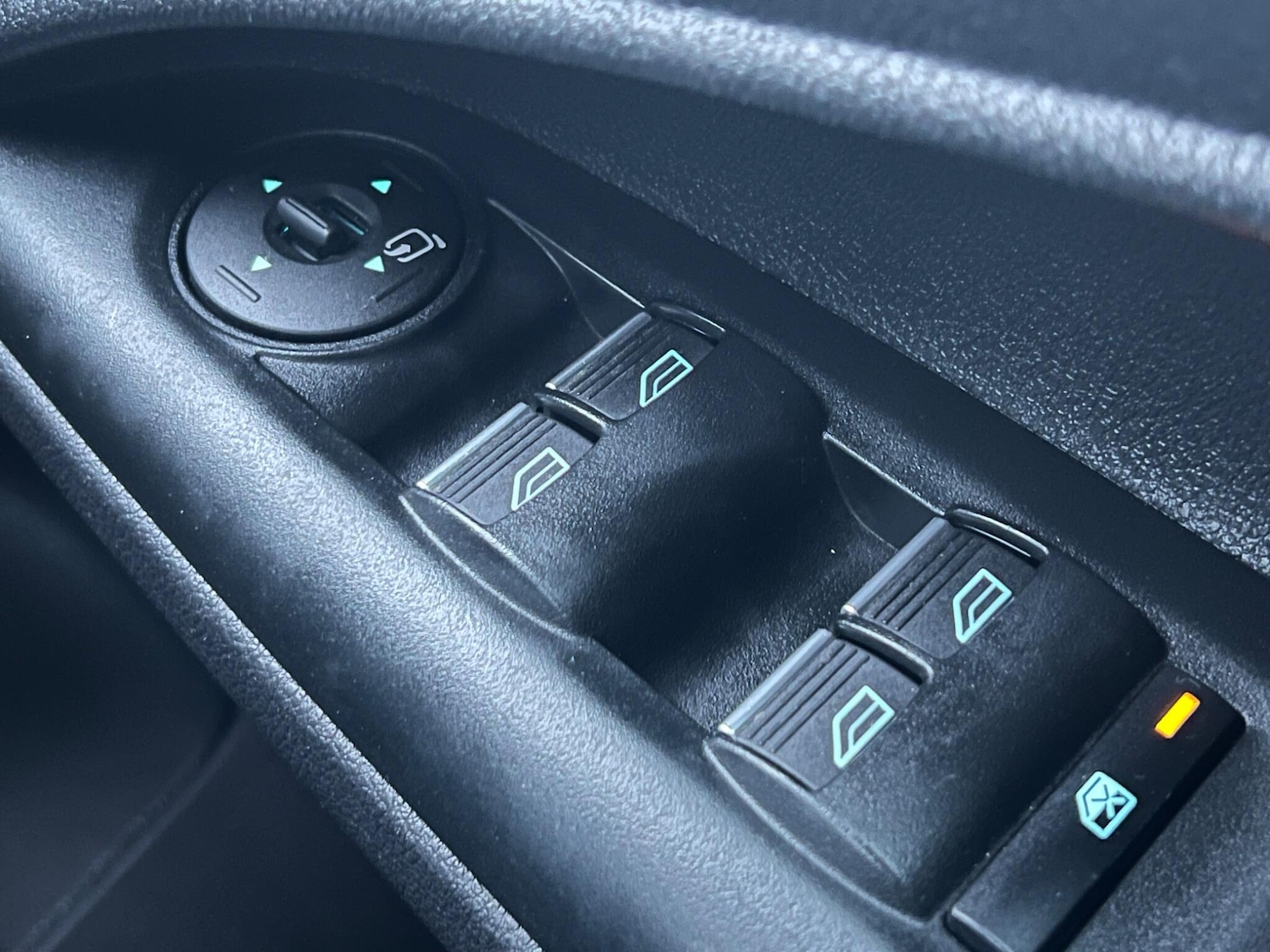 Used Ford Grand Tourneo Connect 2017 for sale - 77279201: Photo 19