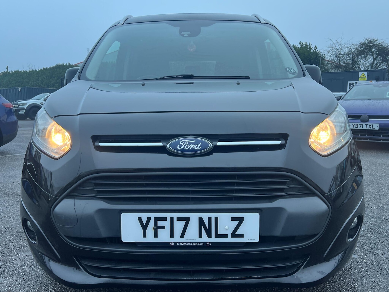 Used Ford Grand Tourneo Connect 2017 for sale - 77279201: Photo 3