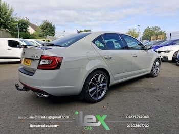 Used Skoda Octavia 2020 for sale - 75508677: Photo