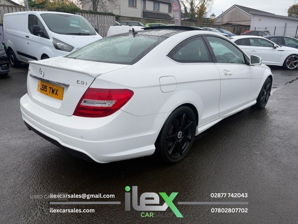 Used Mercedes-Benz C Class 2015 for sale - 76551697: Photo 5