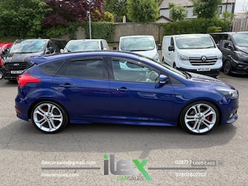 Used Ford Focus 2015 for sale - 74888905: Photo