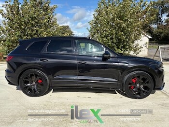 Used Volkswagen Touareg 2021 for sale - 75942101: Photo
