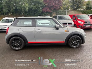 Used MINI Hatch 2018 for sale - 75810706: Photo