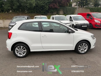 Used Volkswagen Polo 2015 for sale - 75647493: Photo