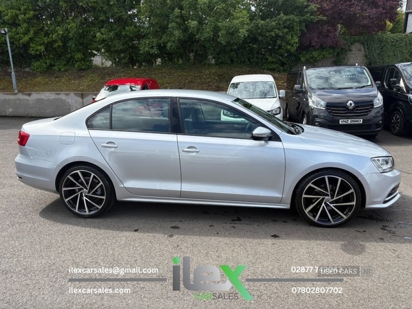 Used Volkswagen Jetta 2014 for sale - 76551562: Photo 4