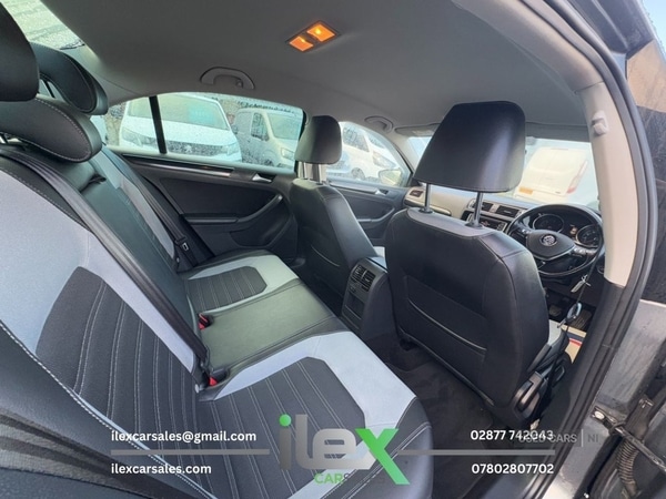 Used Volkswagen Jetta 2017 for sale - 76634536: Photo 10