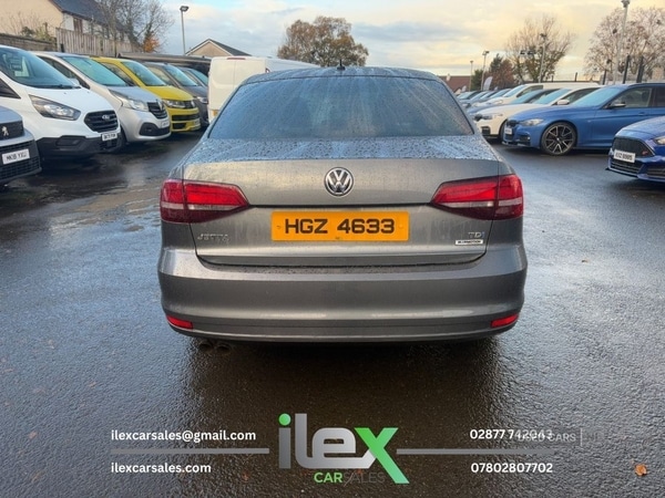 Used Volkswagen Jetta 2017 for sale - 76634536: Photo 6