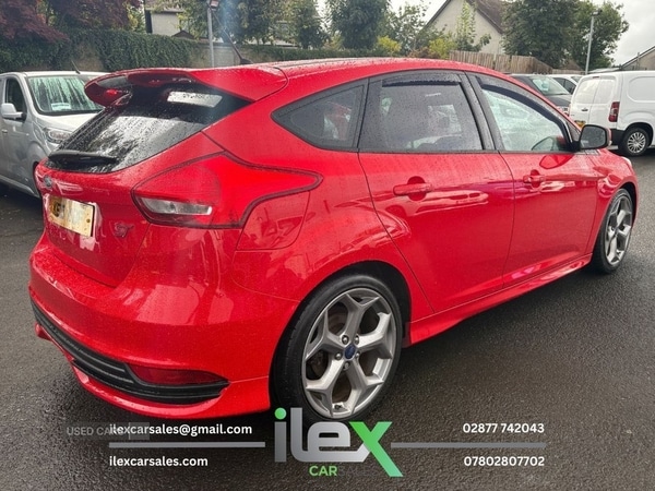 Used Ford Focus 2015 for sale - 76743957: Photo 5