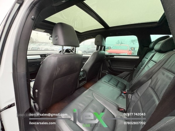 Used Volkswagen Touareg 2015 for sale - 77372235: Photo 10