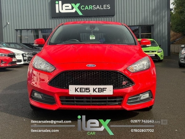 Used Ford Focus 2015 for sale - 76573839: Photo 2