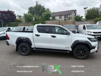 Used Toyota Hilux 2023 for sale - 74800597: Photo