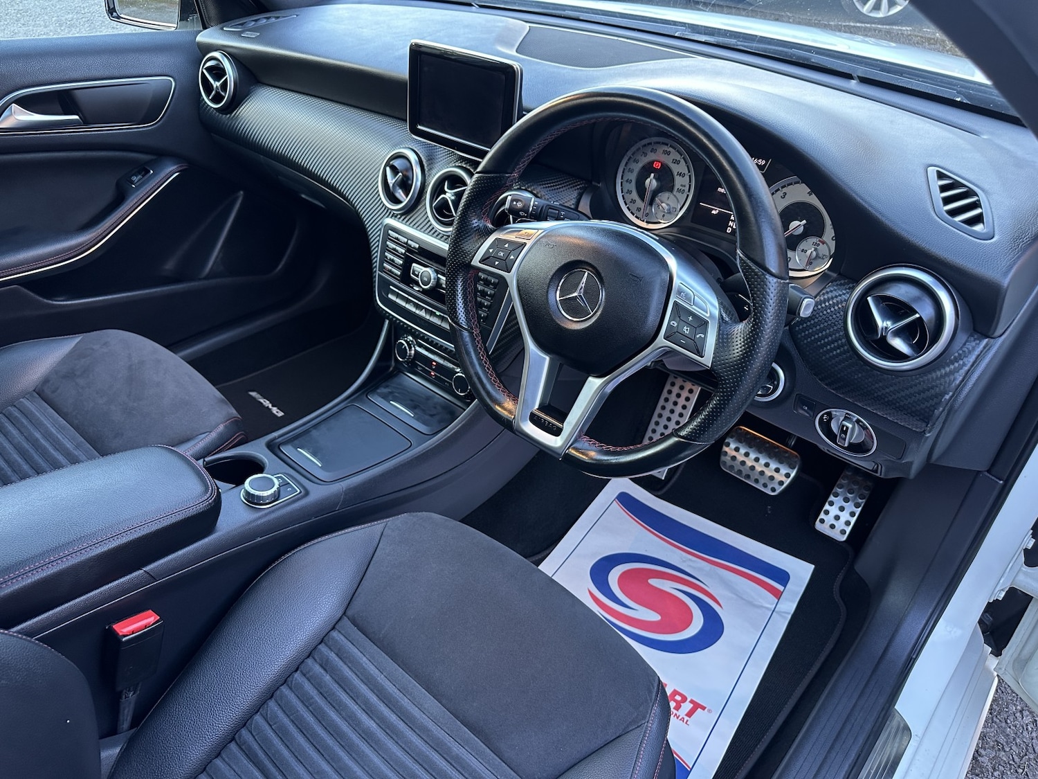 Used Mercedes-Benz A-Class 2013 for sale - 77891614: Photo 31