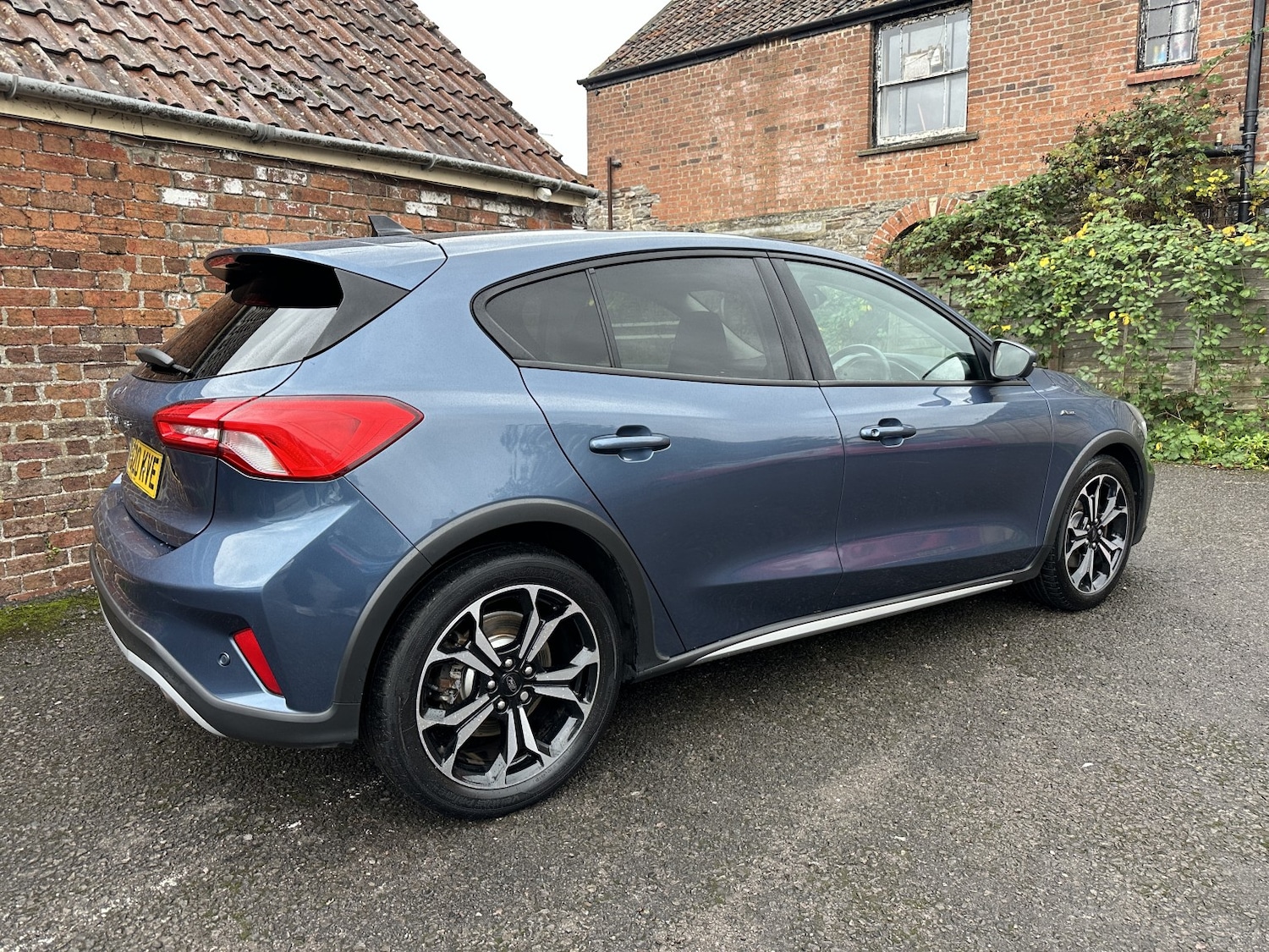 Used Ford Focus 2020 for sale - 76605858: Photo 7