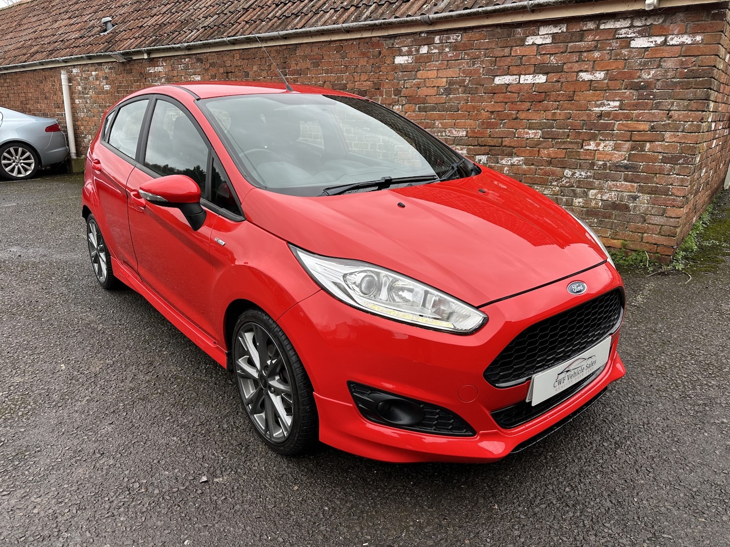 Used Ford Fiesta 2017 for sale - 77423421: Photo 2