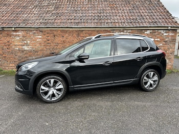 Used Peugeot 2008 2018 for sale - 77478077: Photo