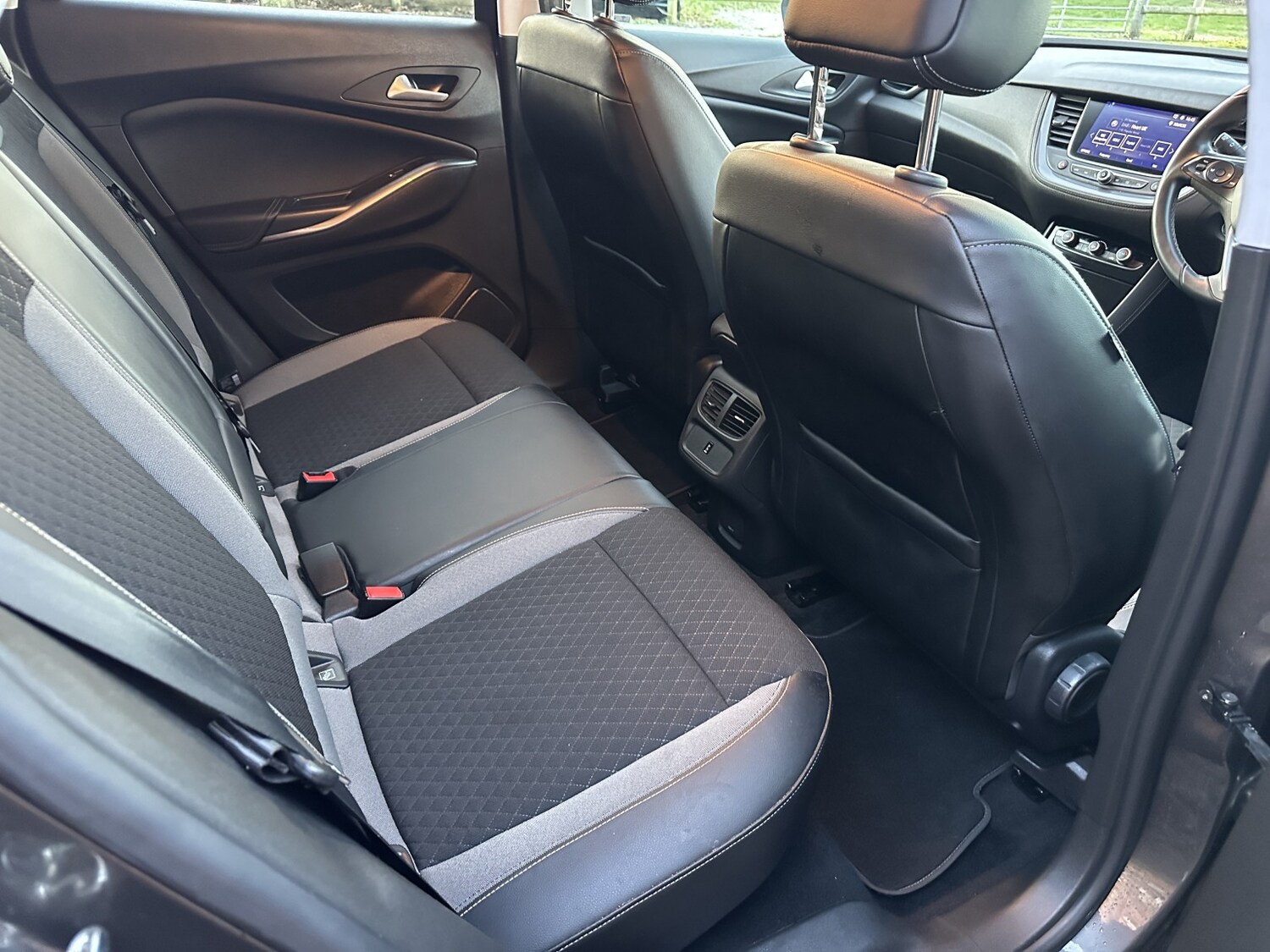 Used Vauxhall Grandland X 2018 for sale - 76699279: Photo 16