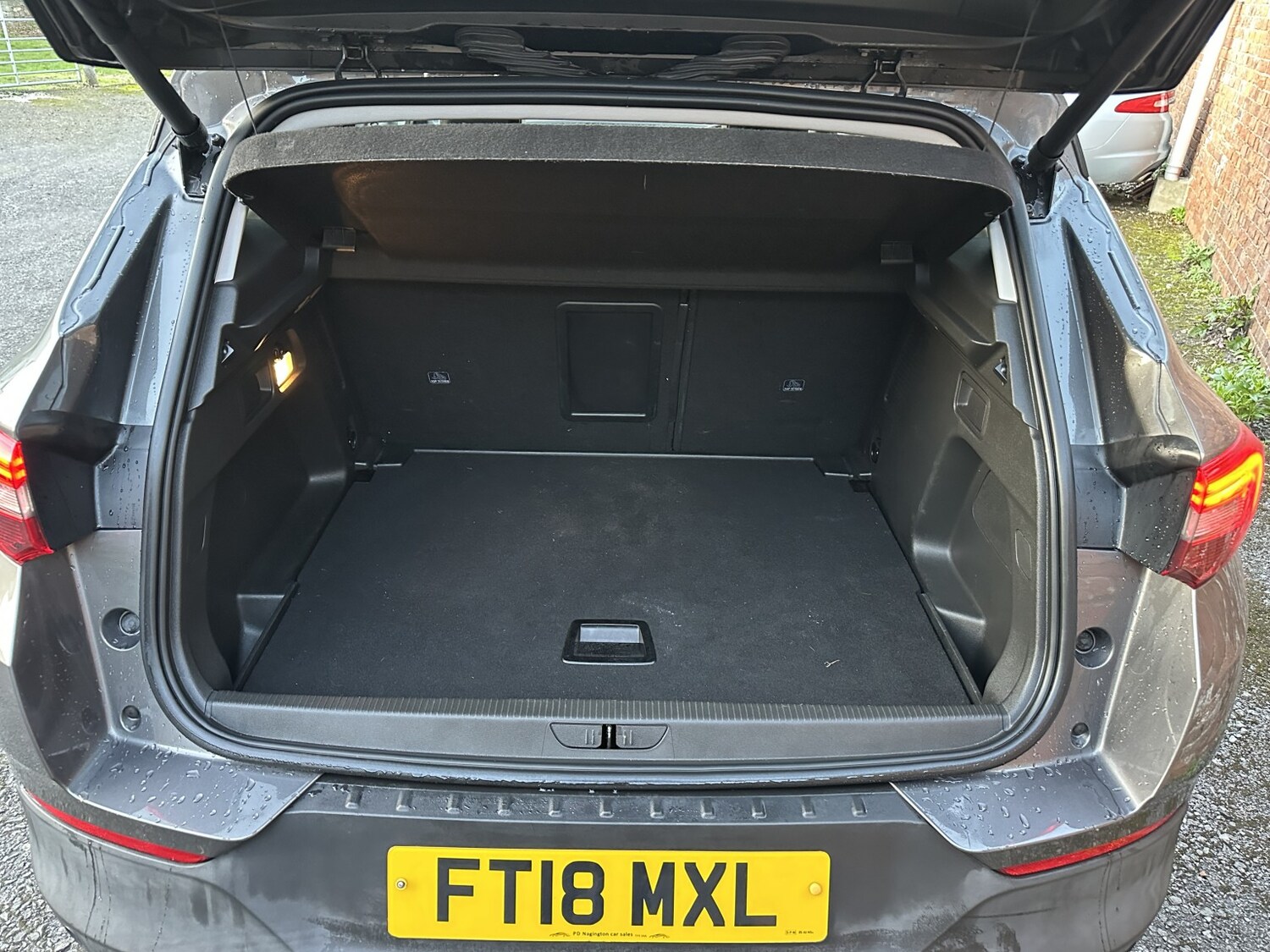 Used Vauxhall Grandland X 2018 for sale - 76699279: Photo 18