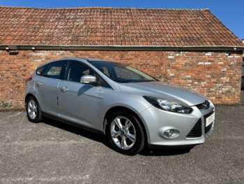 2011 - 1.6 Zetec 5-Door