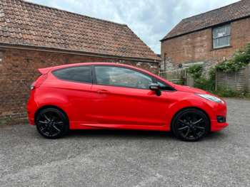 Used Ford Fiesta 2015 for sale - 74961241: Photo