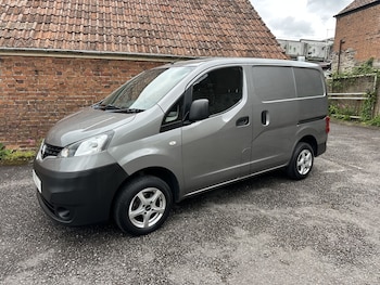 Used Nissan NV200 2018 for sale - 78608203: Photo