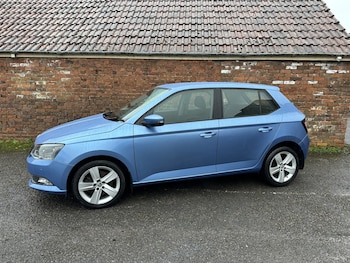 Used Skoda Fabia 2015 for sale - 77643685: Photo