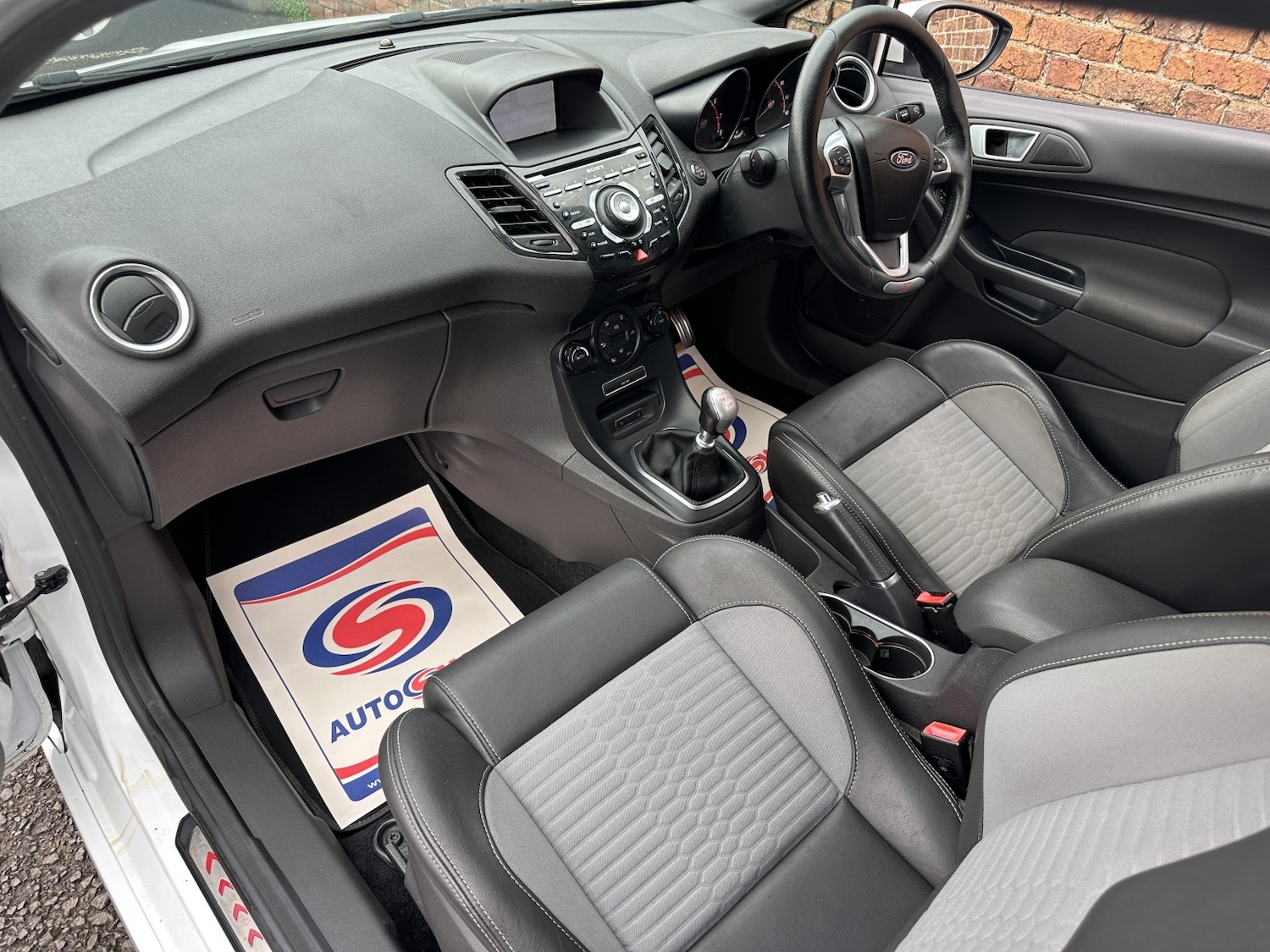 Used Ford Fiesta 2017 for sale - 77792925: Photo 19