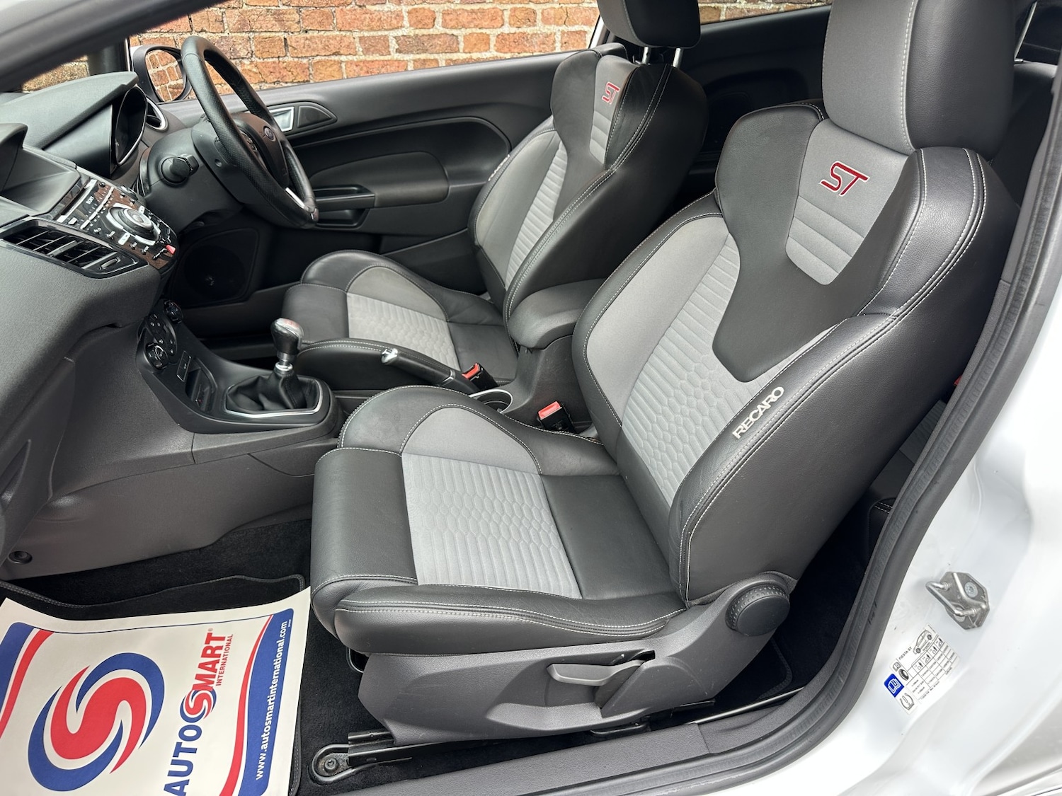 Used Ford Fiesta 2017 for sale - 77792925: Photo 22