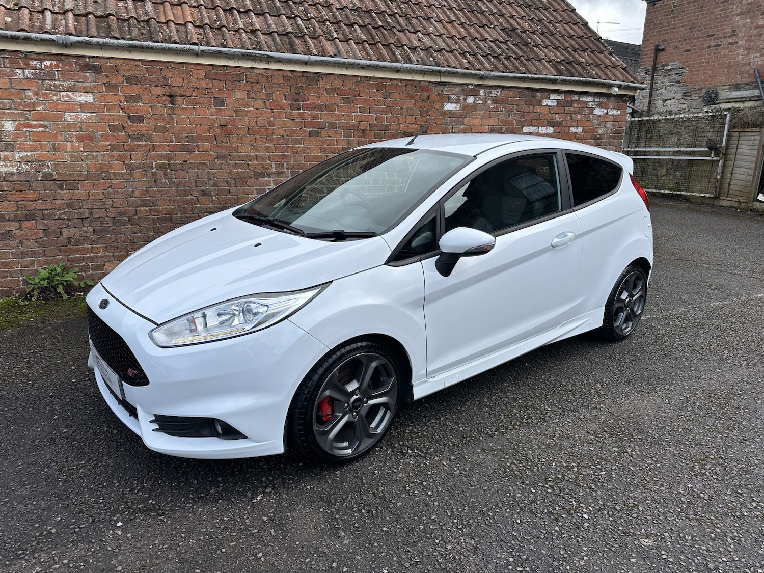 Used Ford Fiesta 2017 for sale - 77792925: Photo 6