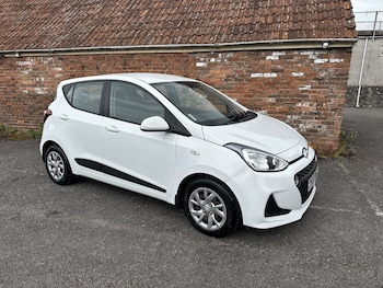 Used Hyundai i10 2018 for sale - 78852517: Photo