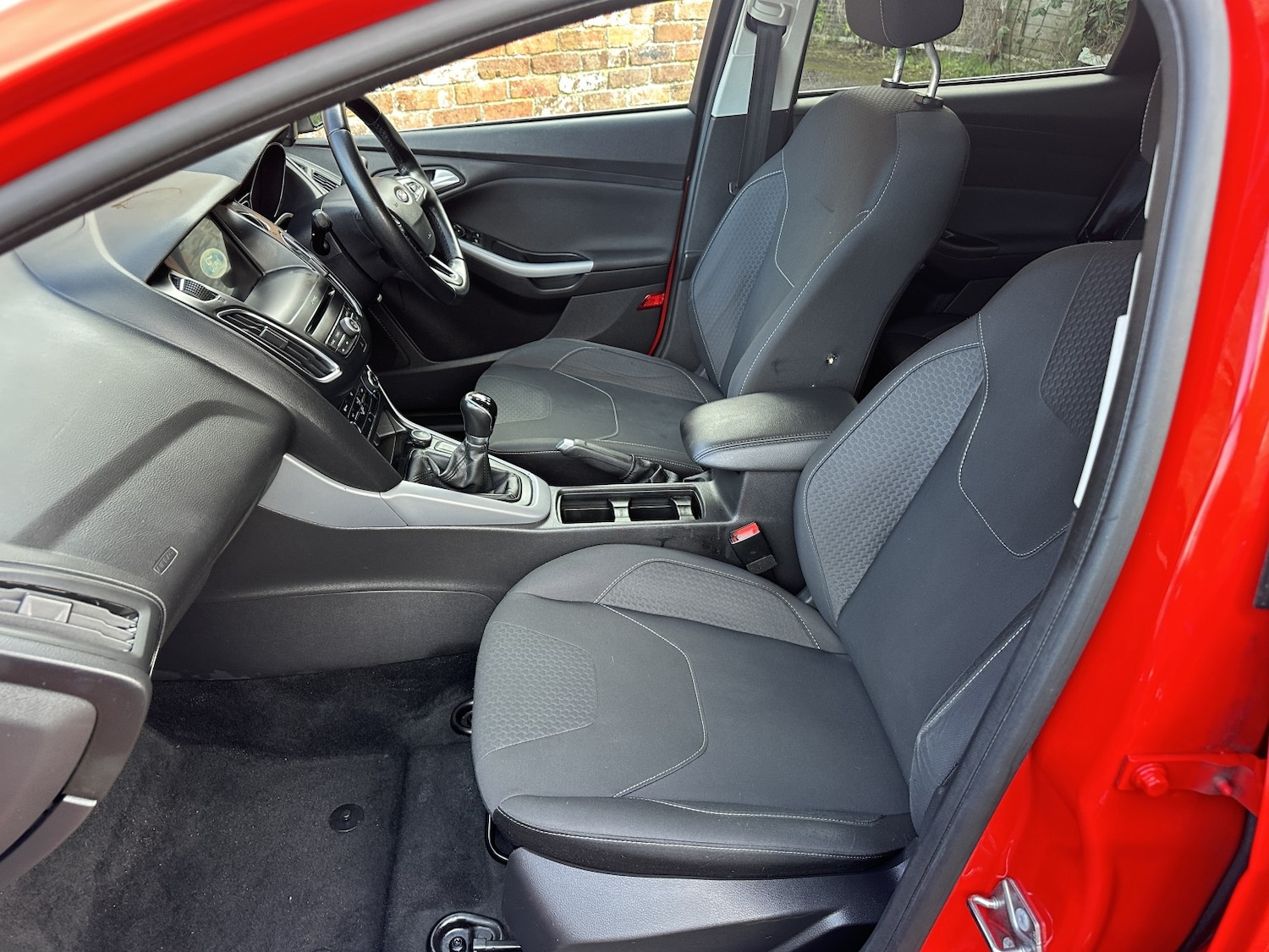 Used Ford Focus 2018 for sale - 77370610: Photo 18