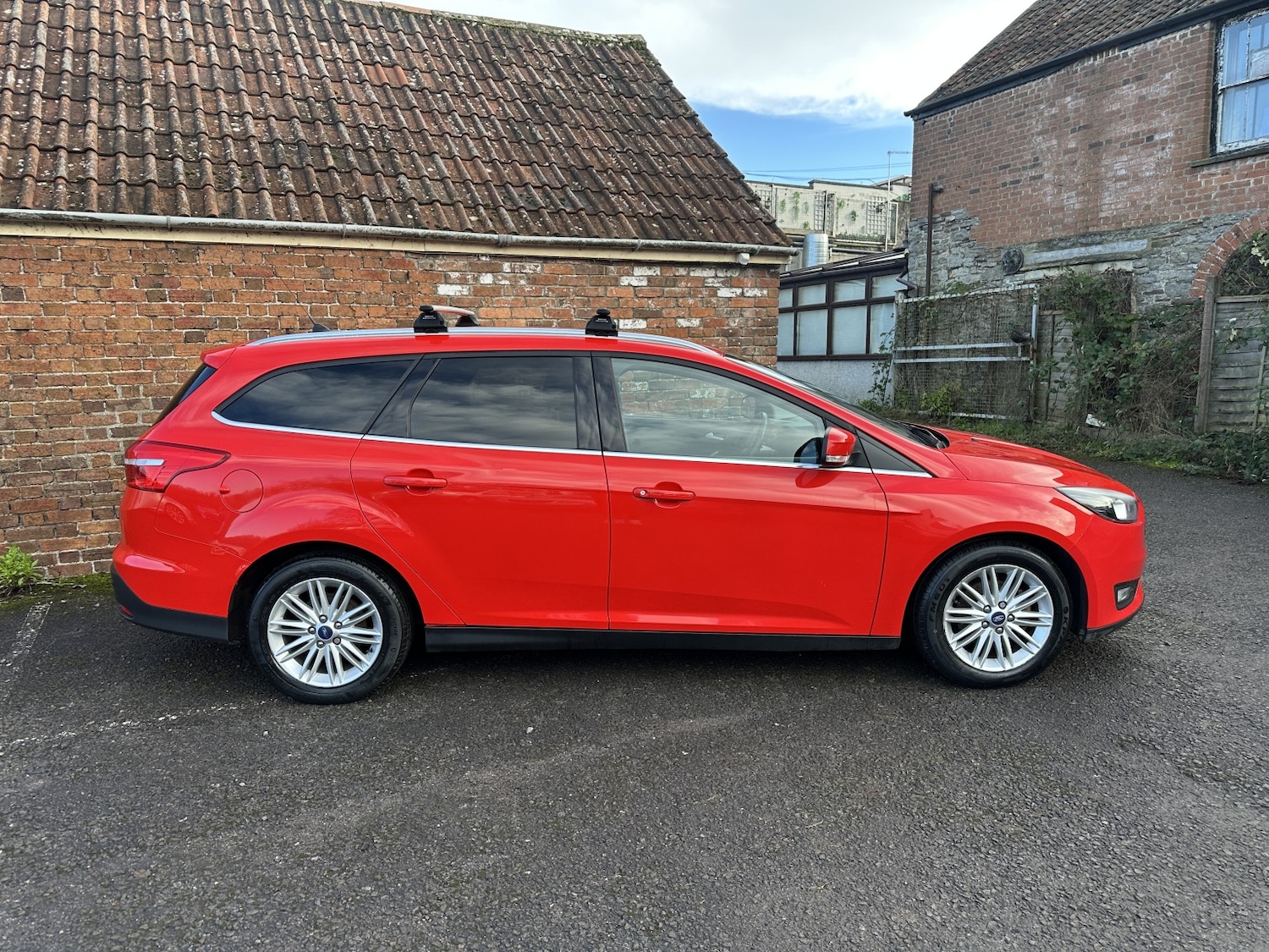 Used Ford Focus 2018 for sale - 77370610: Photo 8