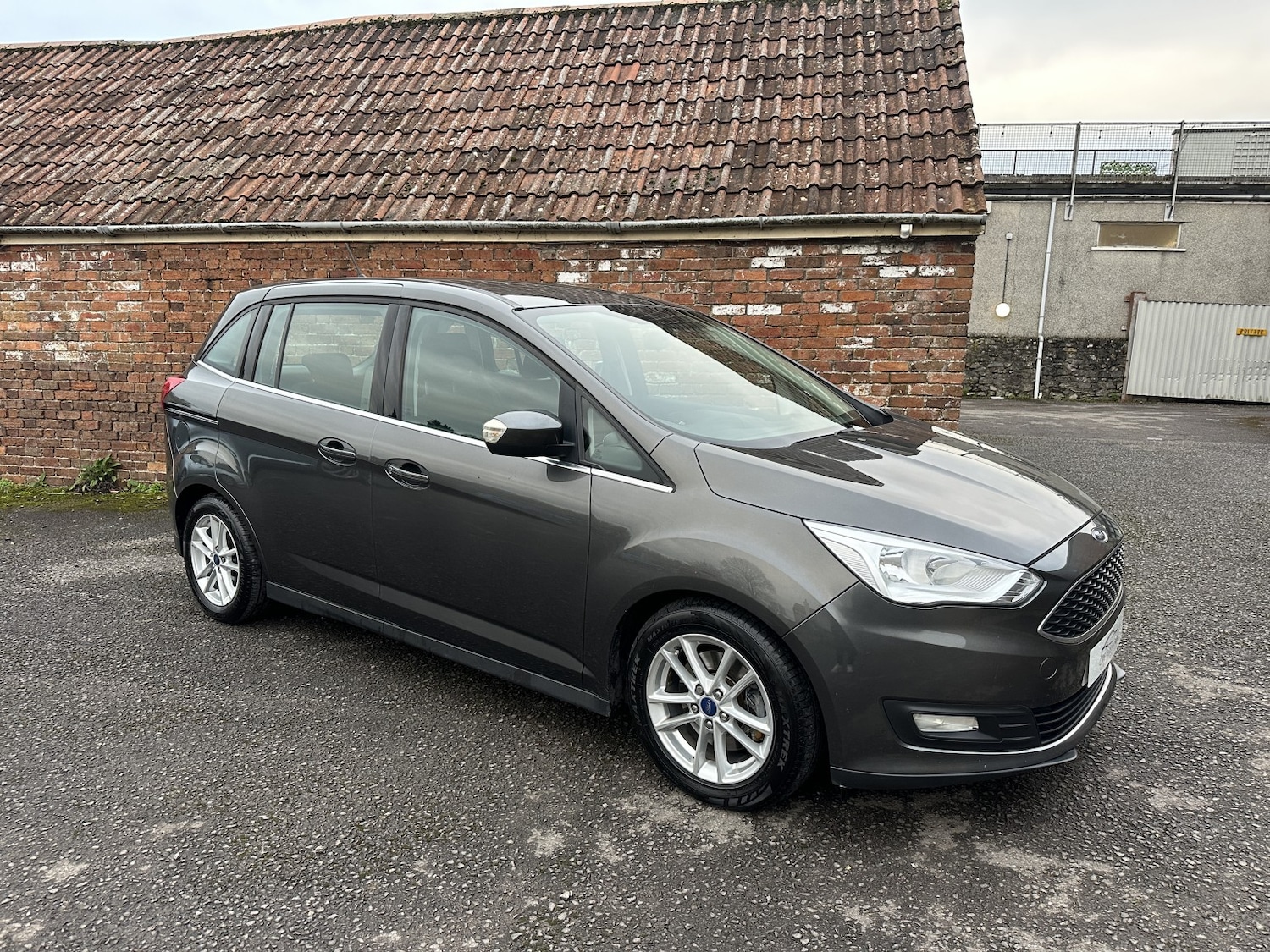 Used Ford Grand C-Max 2018 for sale - 77610099: Photo 1