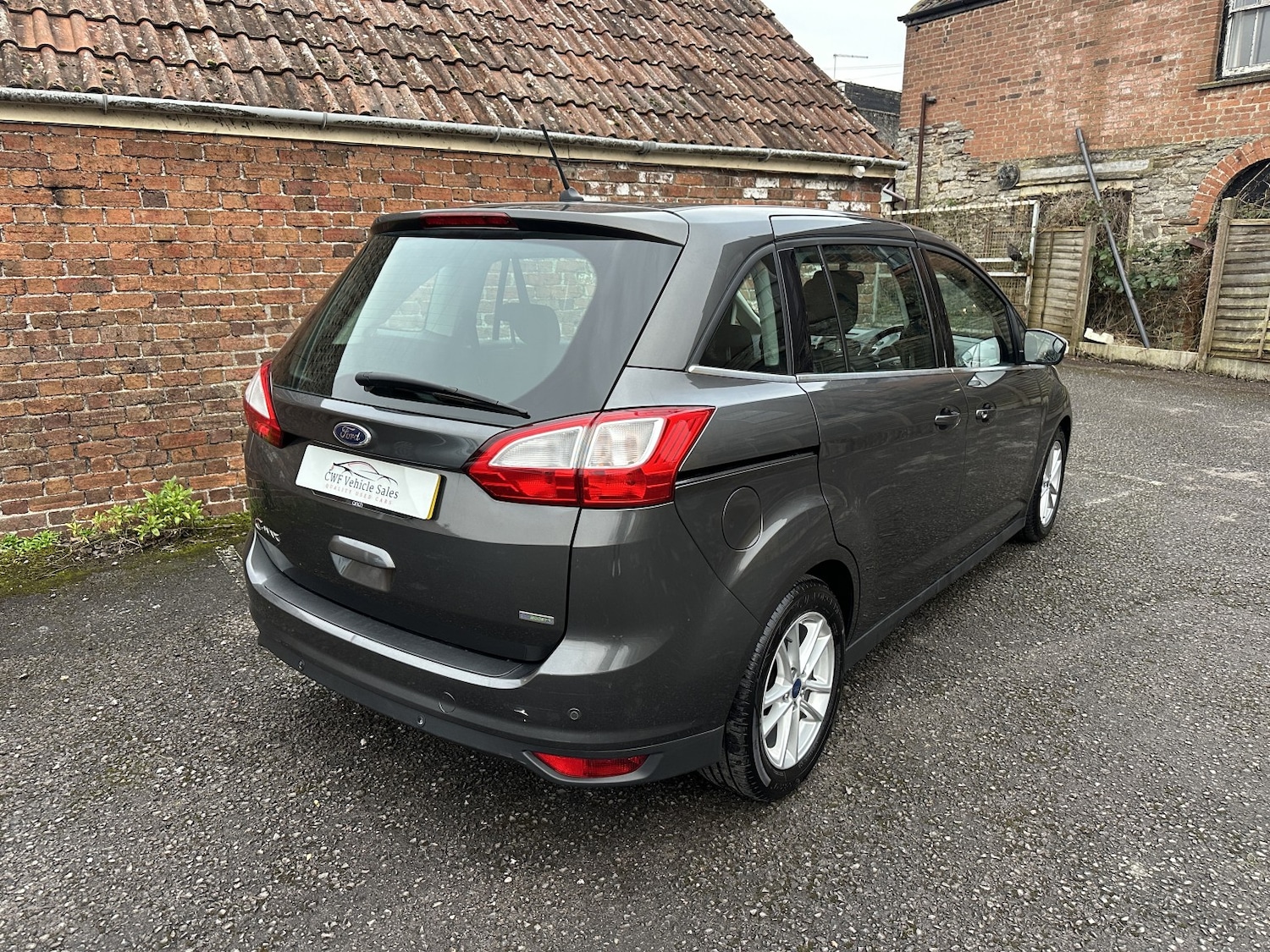 Used Ford Grand C-Max 2018 for sale - 77610099: Photo 8