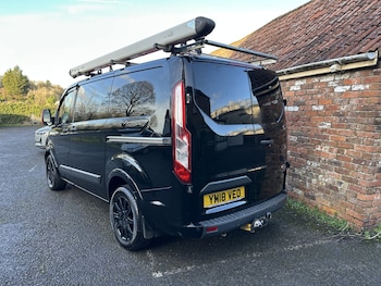 Used Ford Transit Custom 2018 for sale - 76957203: Photo