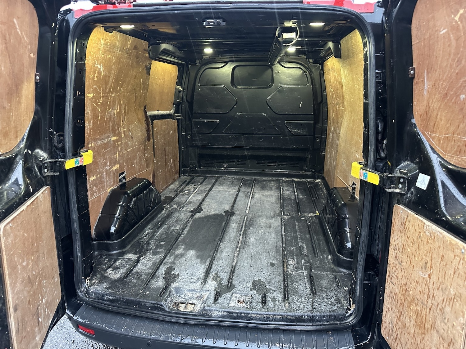 Used Ford Transit Custom 2018 for sale - 76957203: Photo 6