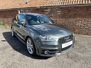 Used Audi A1 2013 for sale - 76076018: Photo