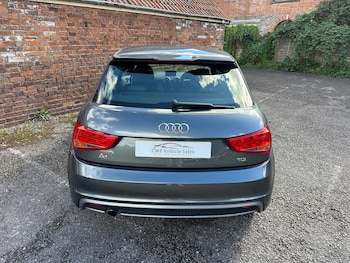 Used Audi A1 2013 for sale - 76076018: Photo
