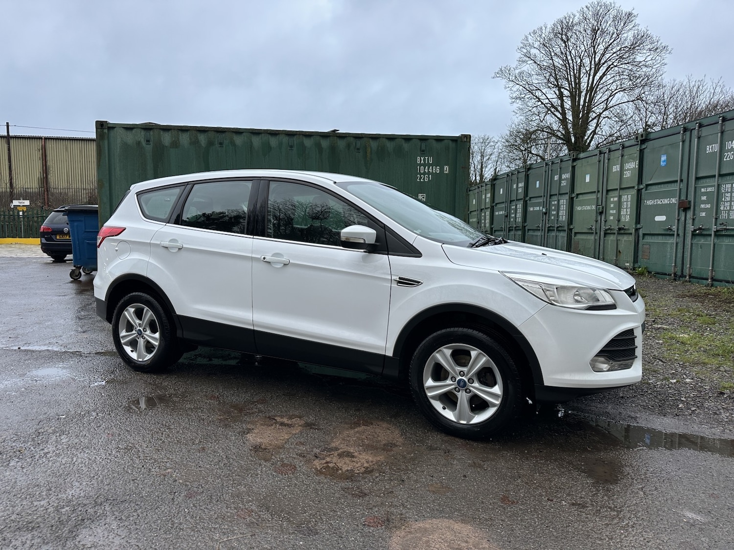 Used Ford Kuga 2015 for sale - 76974443: Photo 2