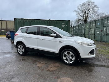 Used Ford Kuga 2015 for sale - 76974443: Photo