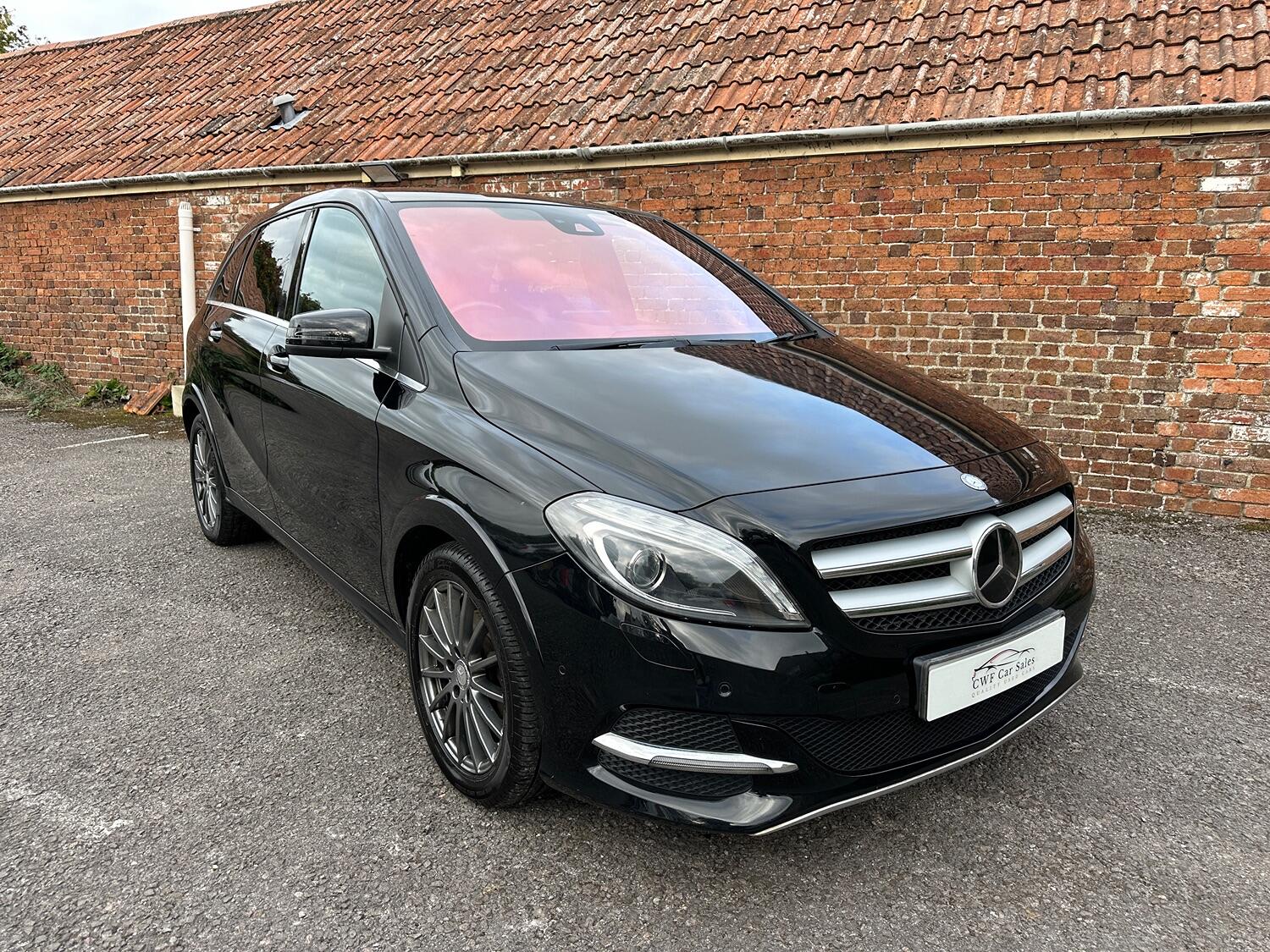 Used Mercedes-Benz B Class 2016 for sale - 75994526: Photo 2