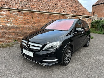 Used Mercedes-Benz B-Class 2016 for sale - 75994526: Photo