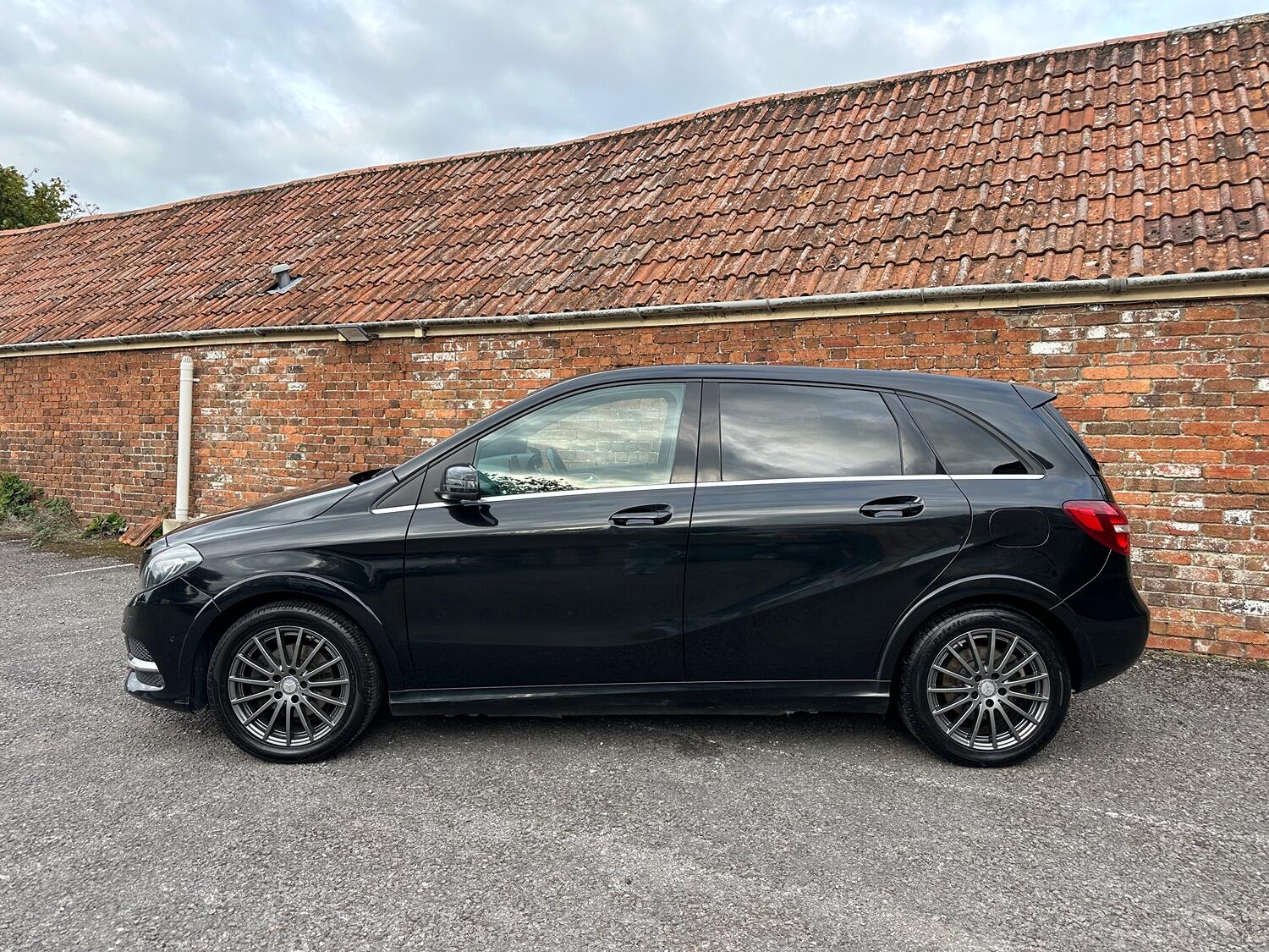 Used Mercedes-Benz B Class 2016 for sale - 75994526: Photo 6