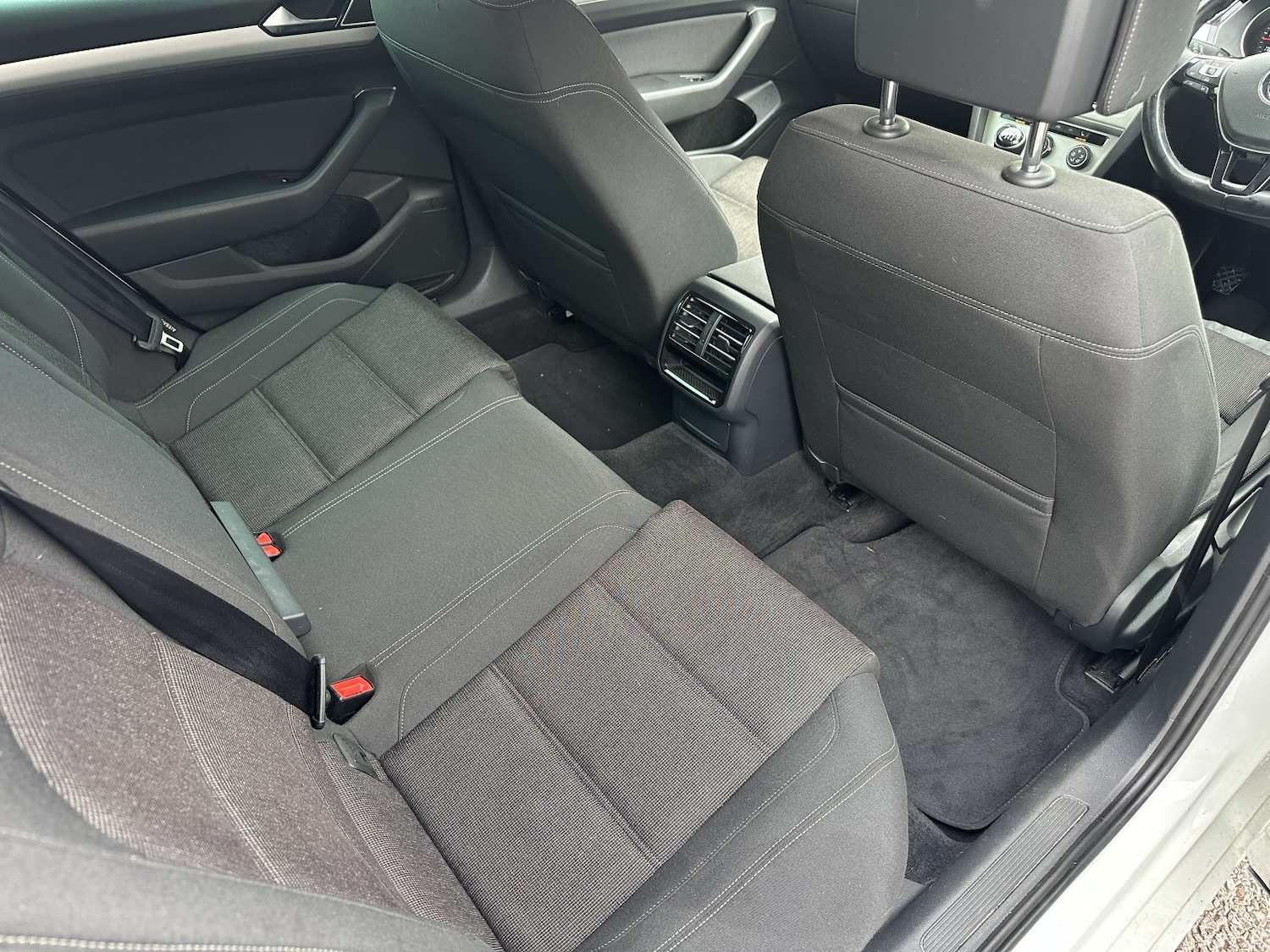 Used Volkswagen Passat 2015 for sale - 76877607: Photo 7