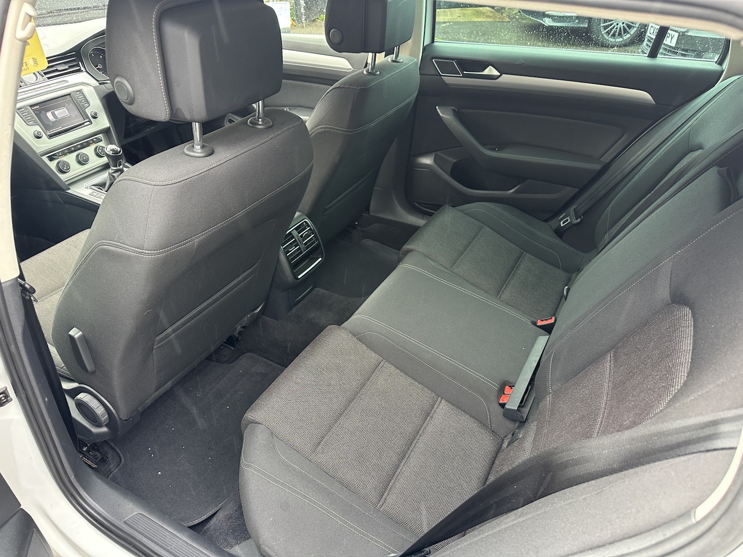 Used Volkswagen Passat 2015 for sale - 76877607: Photo 8